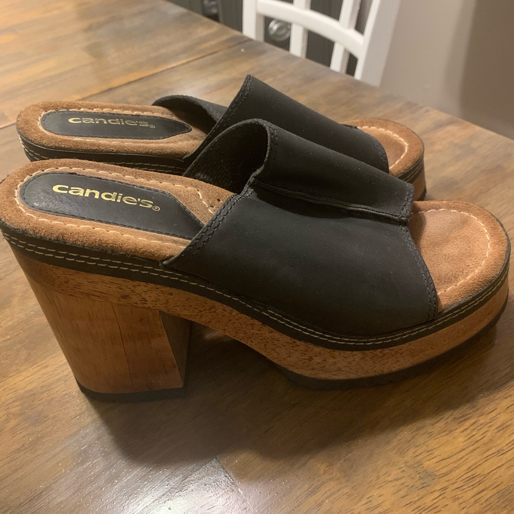 Candie’s Black Wedge Mules Heel Shoes Size 9